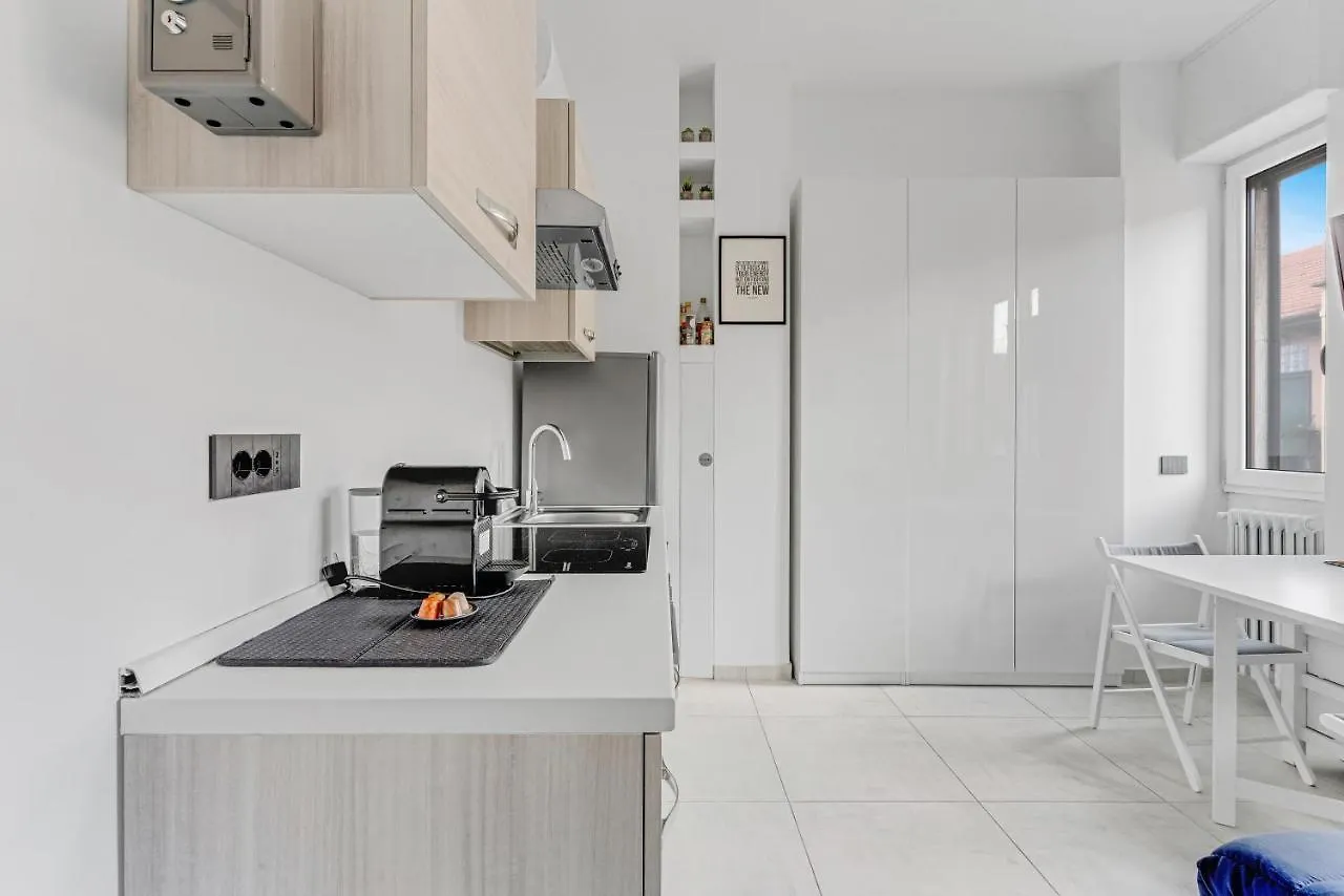 Metro M1 - Smart Home, Fast Free Wifi & Netflix Milan Apartment