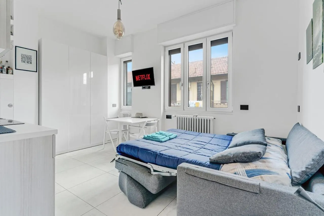 Apartment Metro M1 - Smart Home, Fast Free Wifi & Netflix Milan